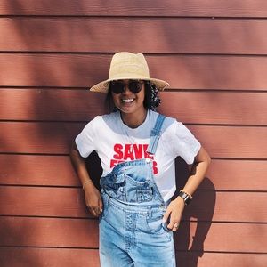 Graphic “Save Ferris” Tee